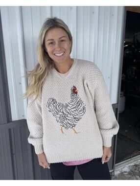 Molly Yeh x Tractor Supply Crew Neck Chicken Rooster Sweater Women’s 2X trendy